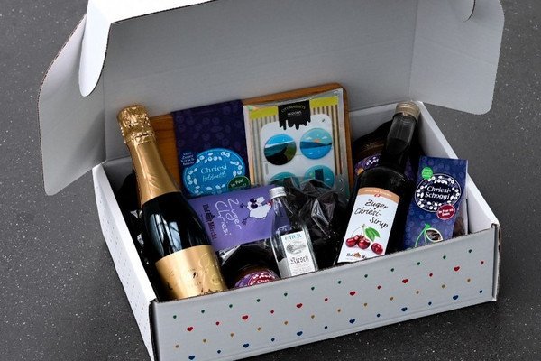 Gift basket from Zug Tourismus