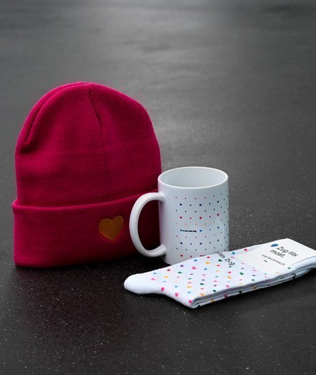 Kappe, Tasse und Socke